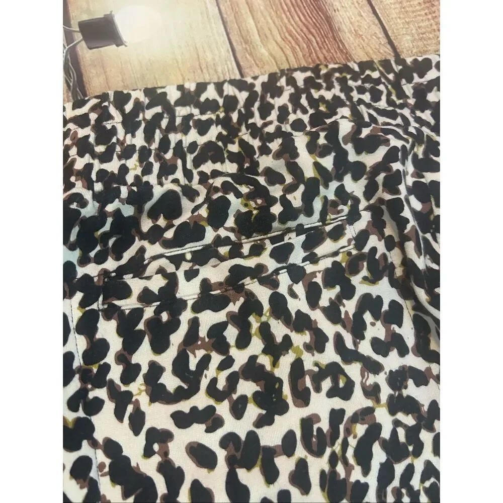 Cabi Cheetah Print Joggers Size S - Picture 6 of 7